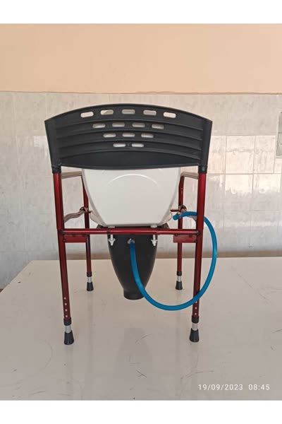 Taharet Musluklu Hasta Tuvaleti ( Klozet Yükseltici ) Klozet yükseltici
